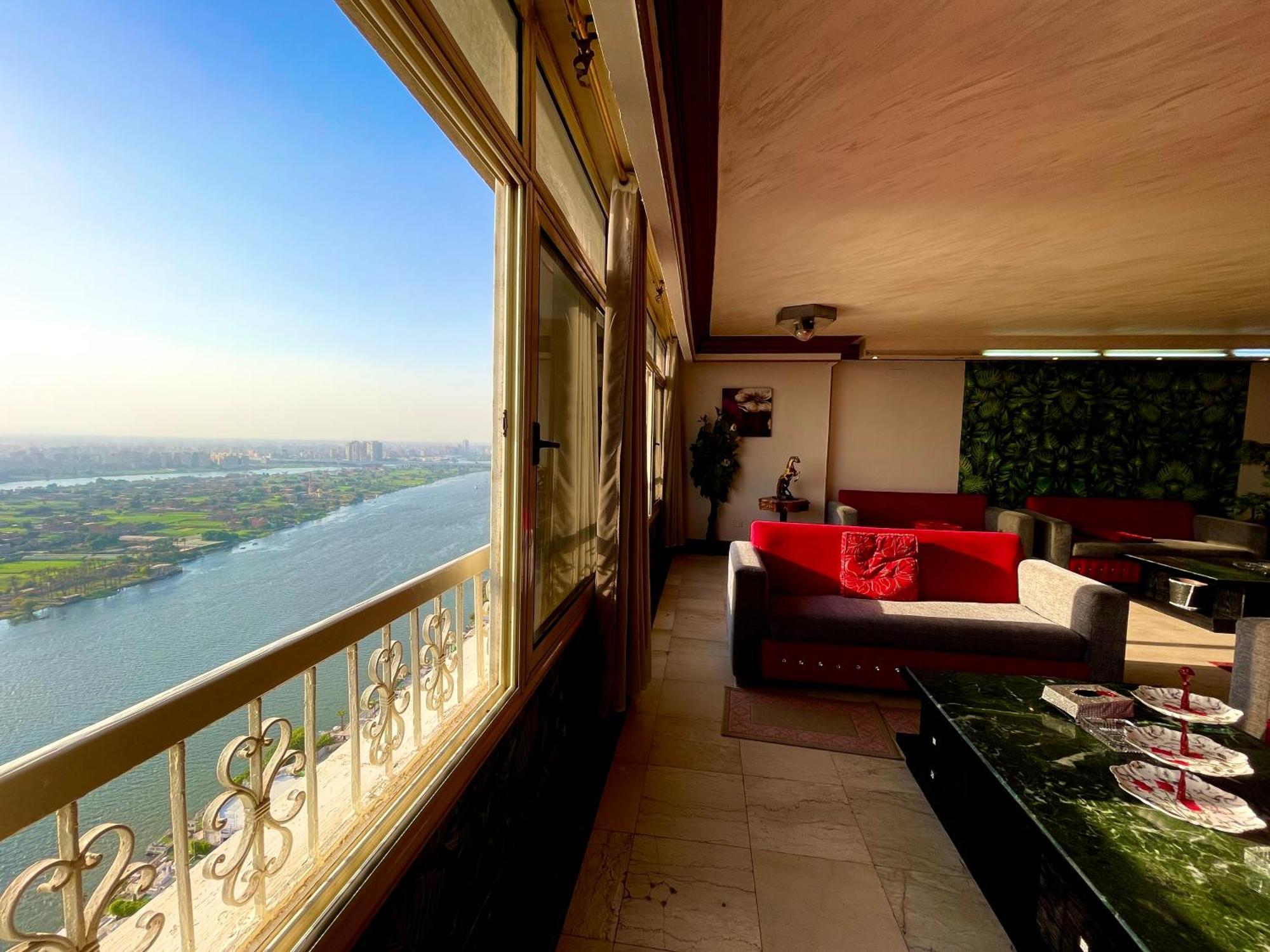 Apartment Lux Living Overlooking The Nile